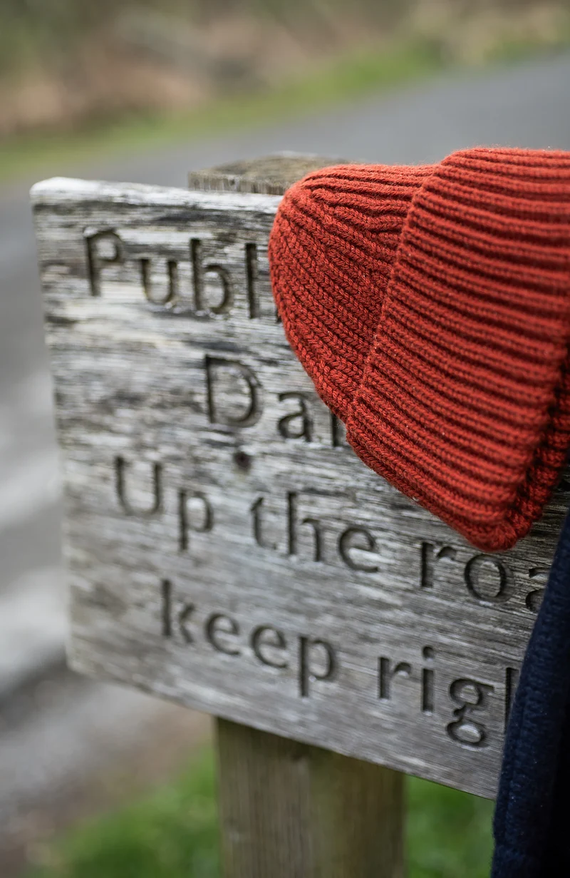 Chunky Extra Fine Merino Ribbed Beanie - Long