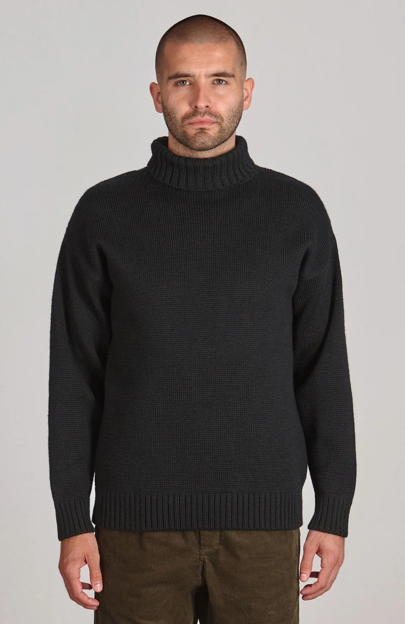 Der moderne Submariner – Rollkragenpullover aus Merinowolle