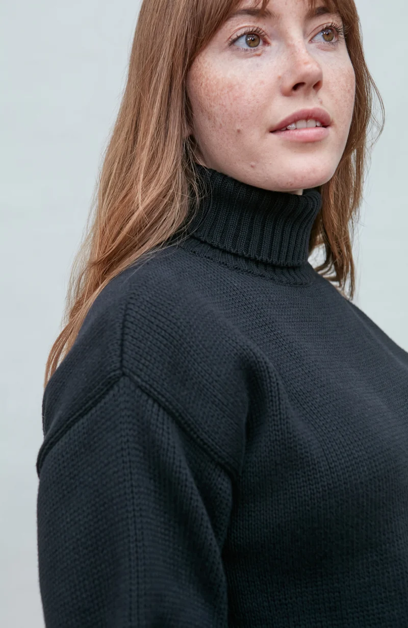 Schwerer Damen-Rollkragenpullover „Submariner“ aus reiner Baumwolle