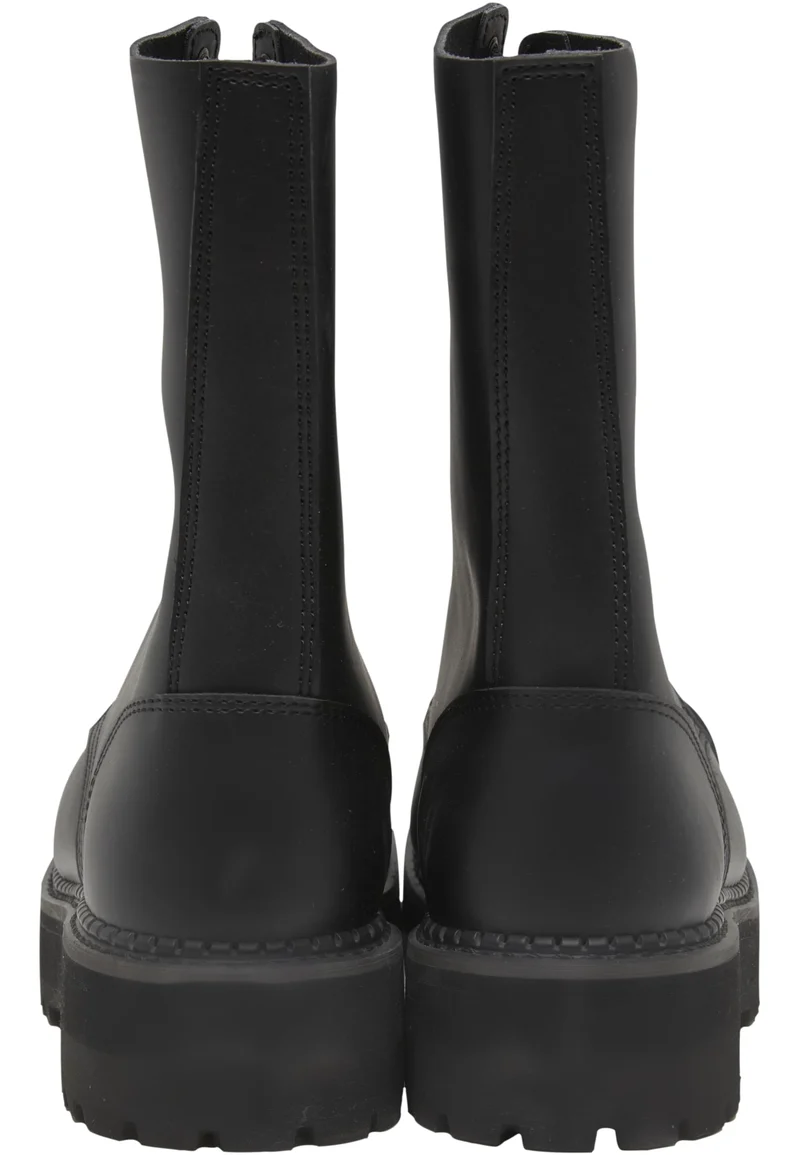 B Plateau Phantom 14 Eyelet Boots