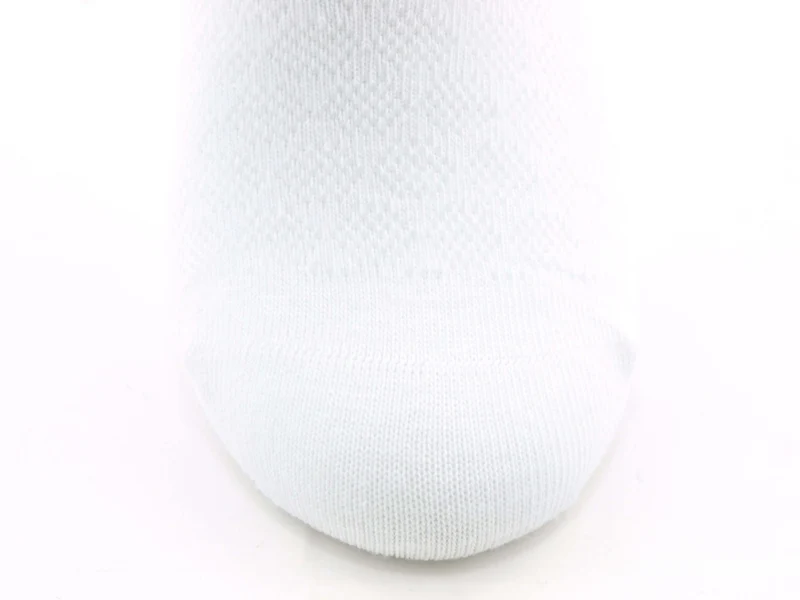 3 Paar Kindersocken ohne Naht weiß