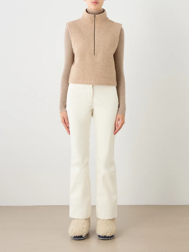 Alta Vest Women