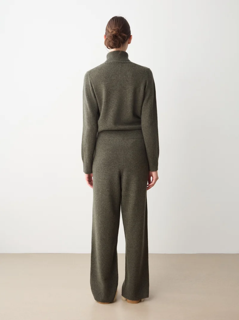 Monogram Jogger Women