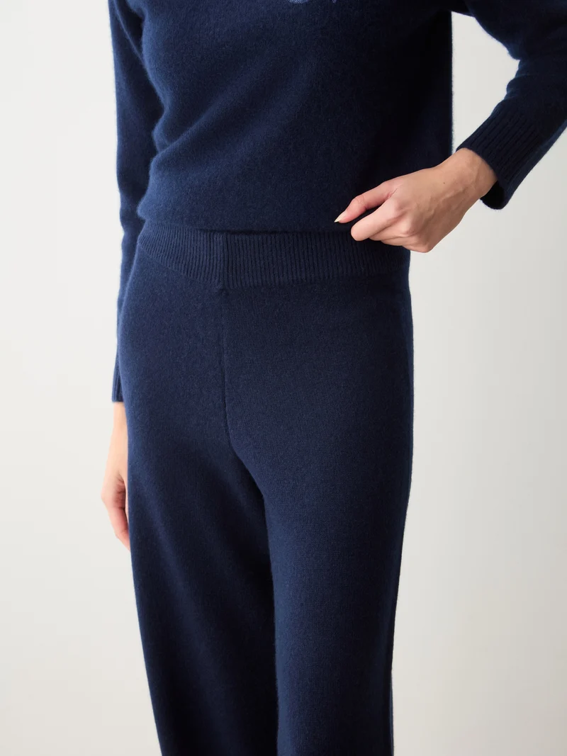 Monogram Jogger Women