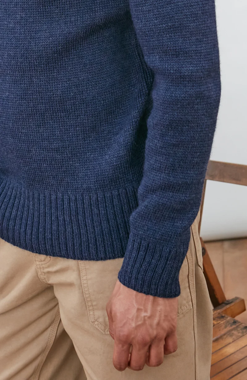 Der taillierte Submariner – Rollkragenpullover aus Merinowolle