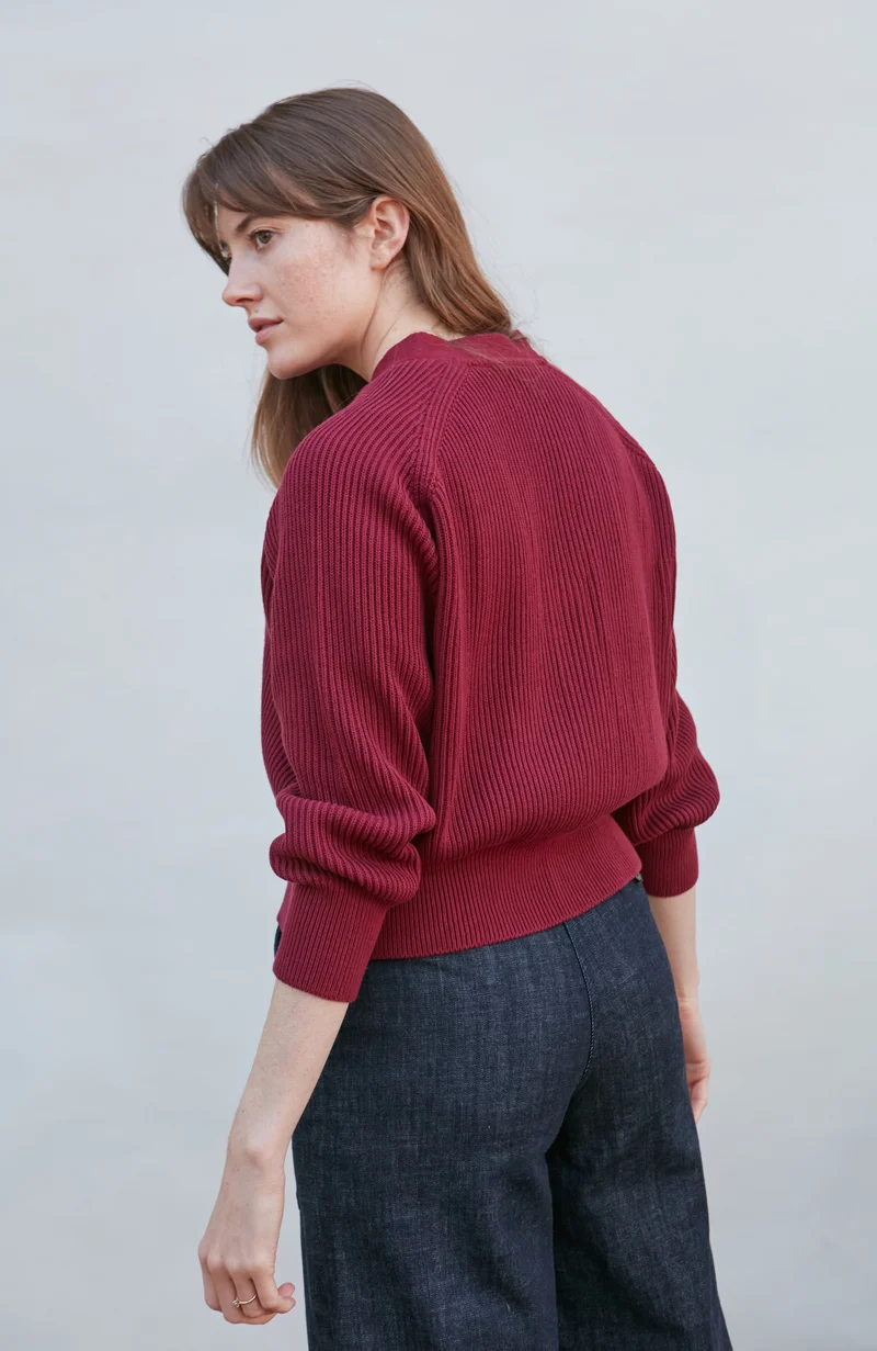 Übergroßer, gerippter Damen-Cardigan aus 100 % Baumwolle mit V-Ausschnitt