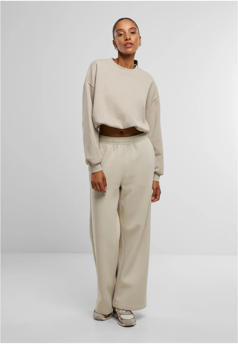 UC Cropped Gathered Sweatshirt