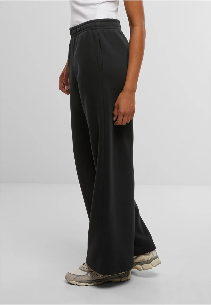 UC Fluffy Wideleg Trackpants