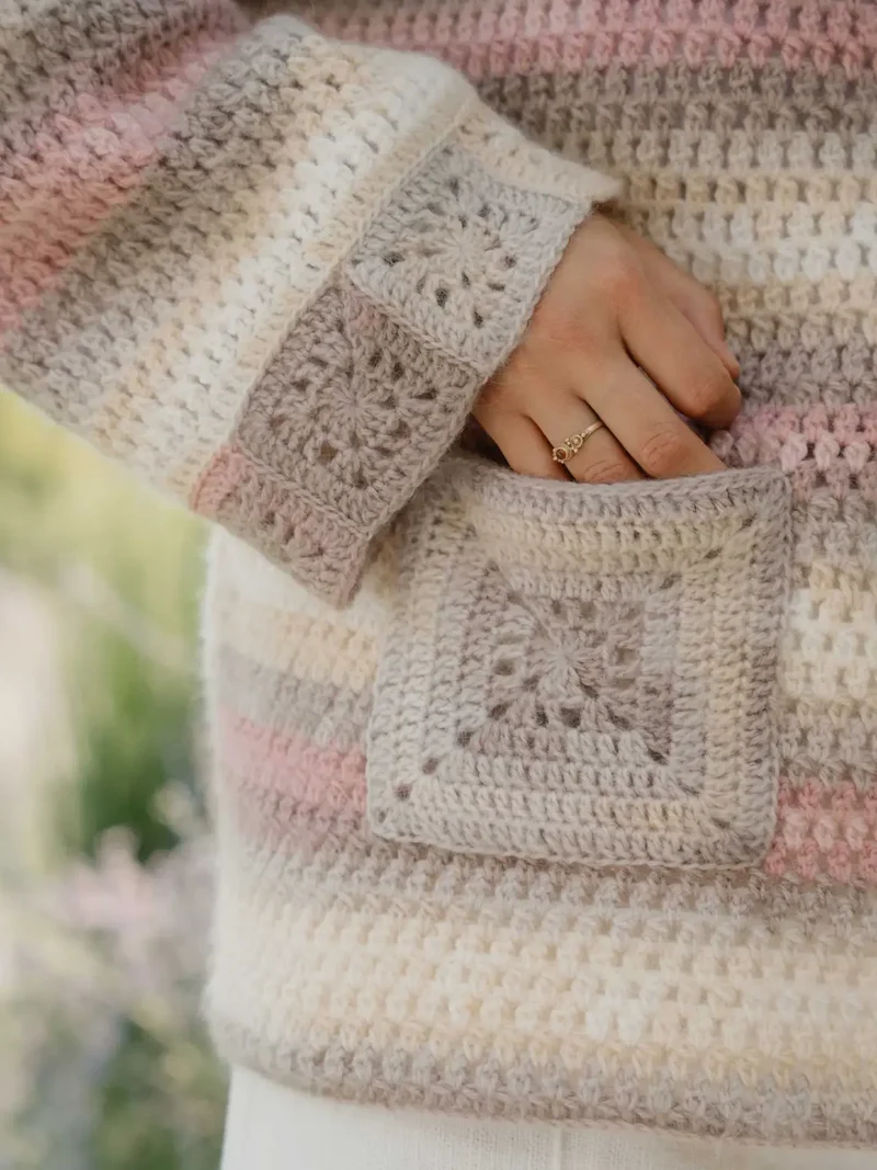 Häkelset Pulli mit Granny Squares