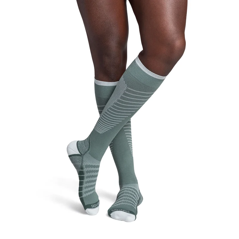 Sigvaris Motion Flow Tech Knee High 20-30 mmHg