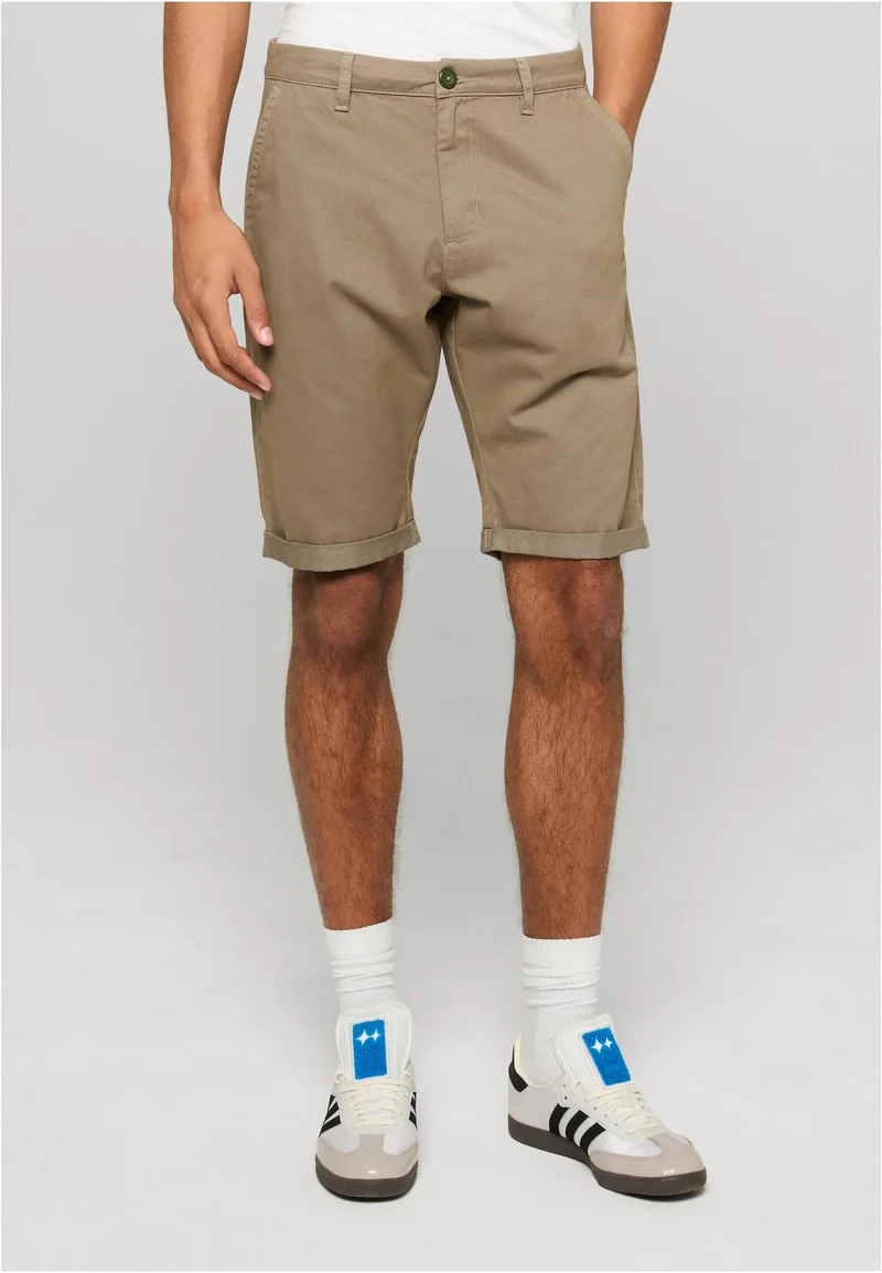 UC Basic Chino Shorts