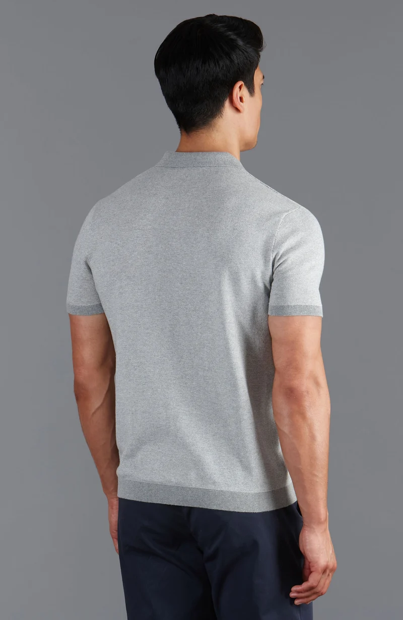 Leichtes Herren-Poloshirt mit Wabenmuster aus 100 % Baumwolle ohne Knöpfe