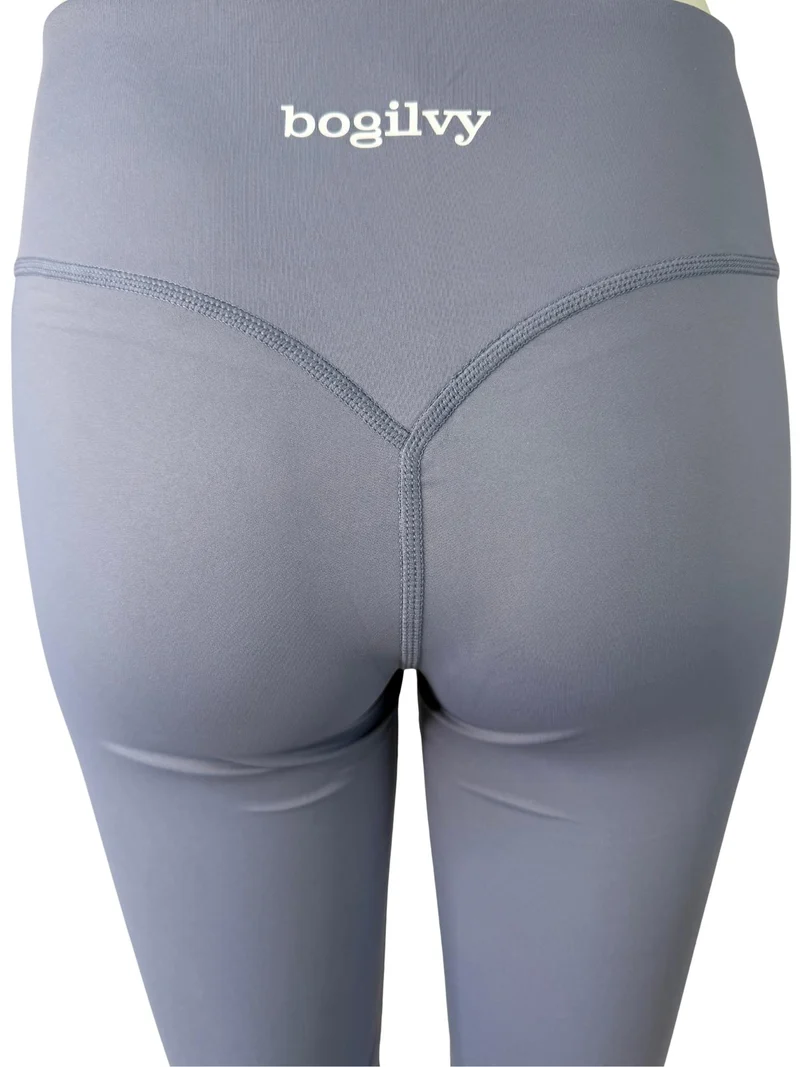 BOGILVY - Funktionale Damen Nylon Flared Leggings, Graublau