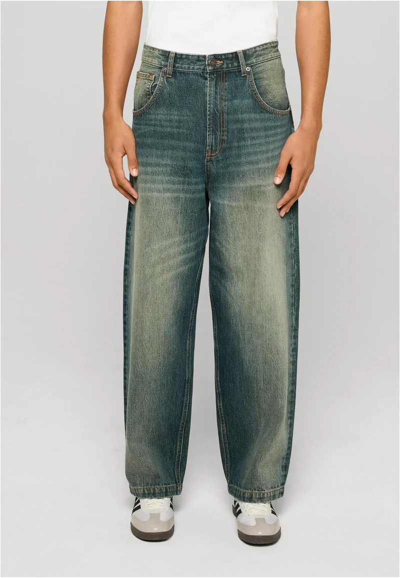 UC Super Baggy Jeans