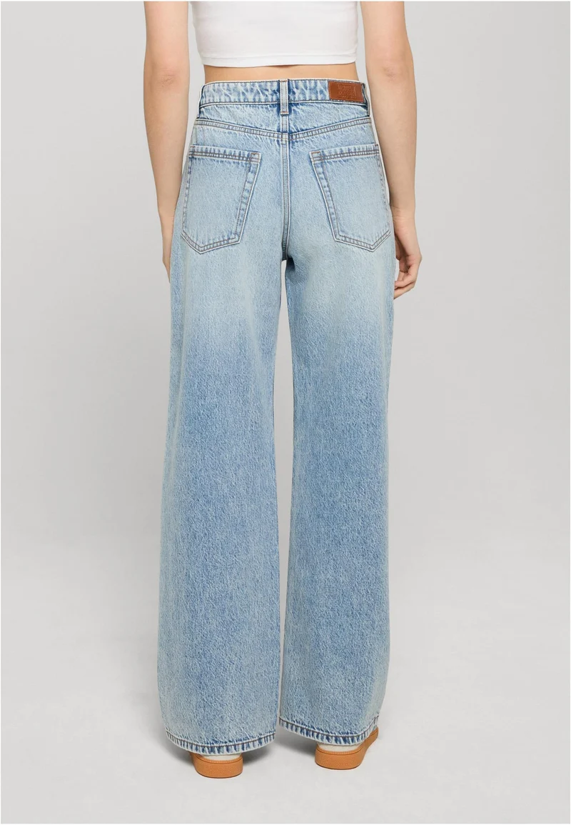 UC Regular Wide Leg Jeans
