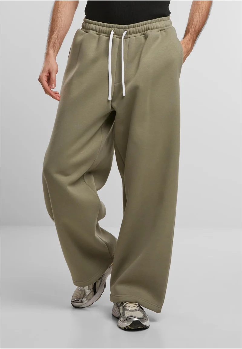 UC Fluffy Wide Leg Trackpants