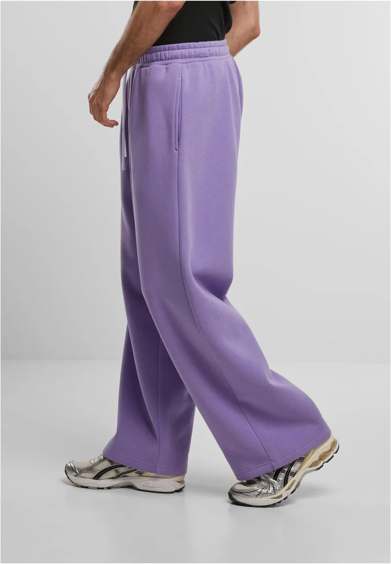 UC Fluffy Wide Leg Trackpants