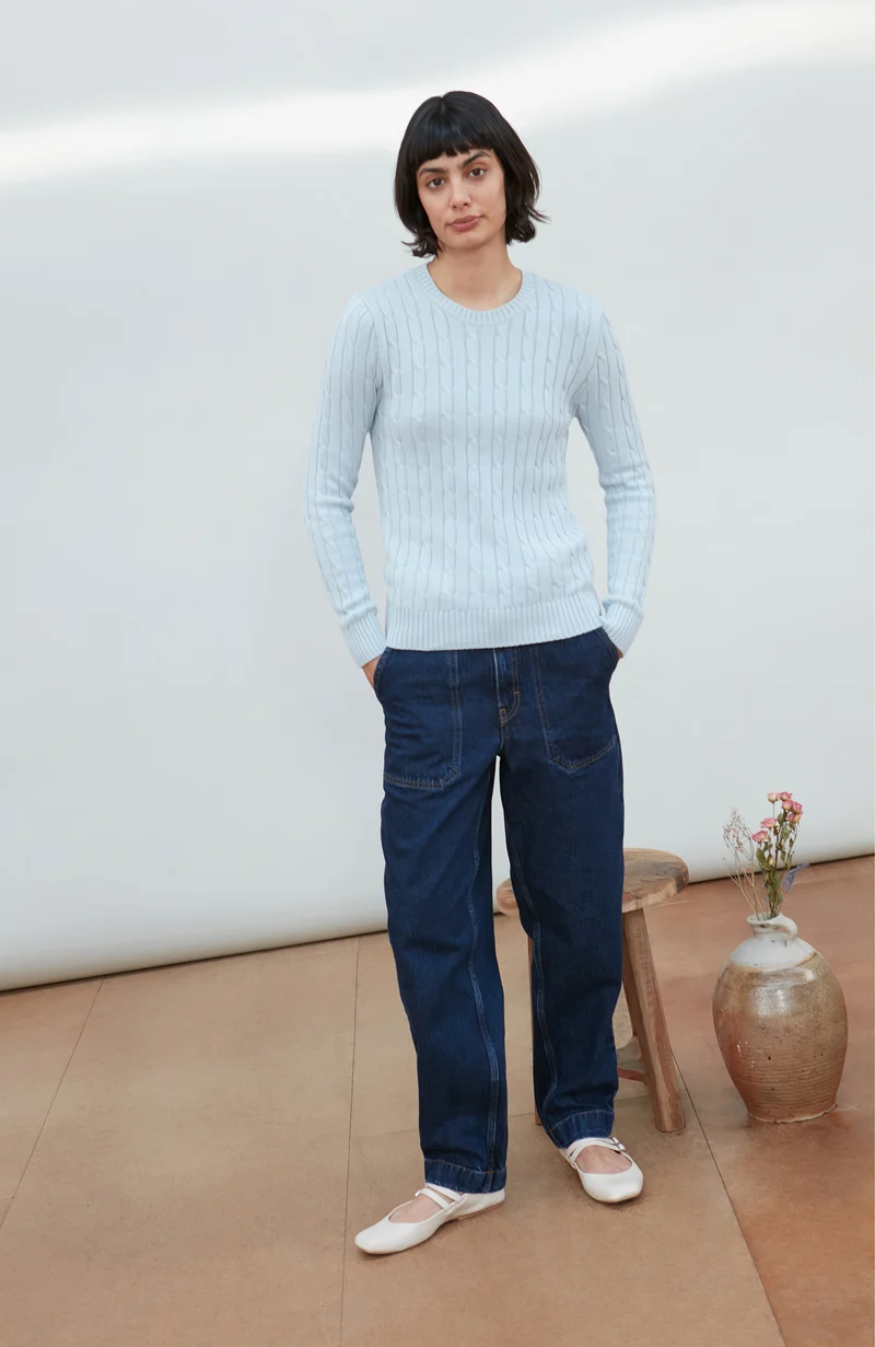 Damenpullover aus 100 % Baumwolle mit Rundhalsausschnitt und Zopfmuster