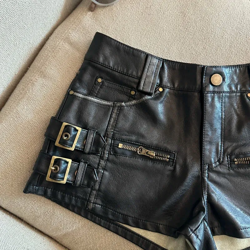 Damen Bermuda Shorts Hotpants Kurze Hose PU Leder Trendy Pants Clubwear