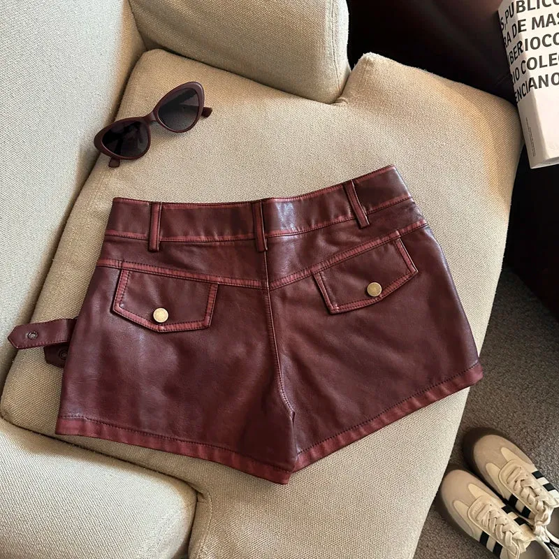 Damen Bermuda Shorts Hotpants Kurze Hose PU Leder Trendy Pants Clubwear