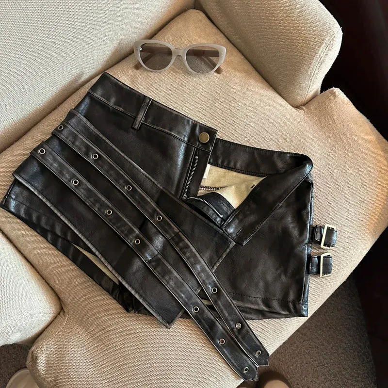 Damen Bermuda Shorts Hotpants Kurze Hose PU Leder Trendy Pants Clubwear