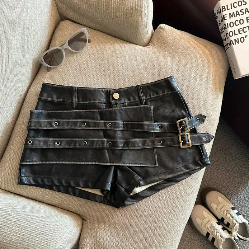 Damen Bermuda Shorts Hotpants Kurze Hose PU Leder Trendy Pants Clubwear