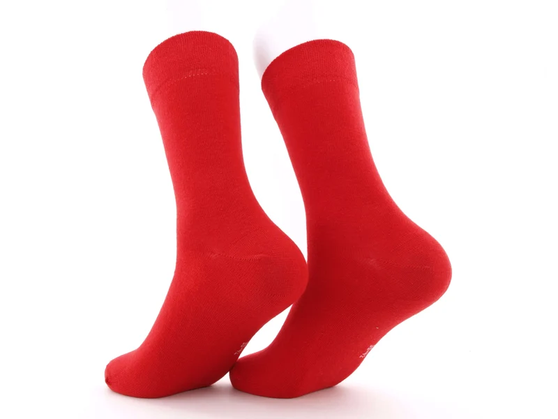 2 Paar bunte Herrensocken rot