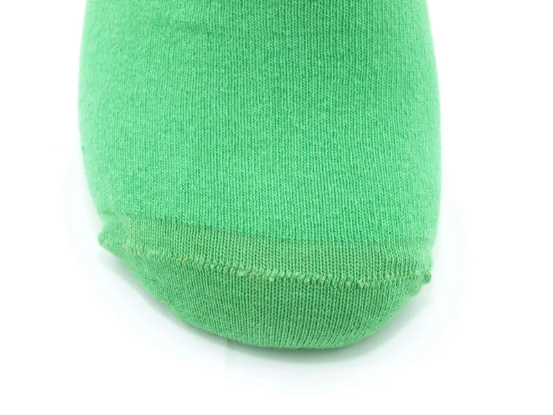 2 Paar bunte Herrensocken grün