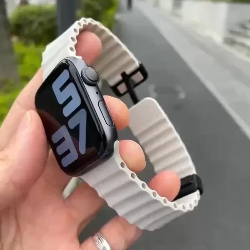 Sport Armband für Apple Watch Series 9 8 7 6 5 4 3 SE Ultra Magnetisch Silikon