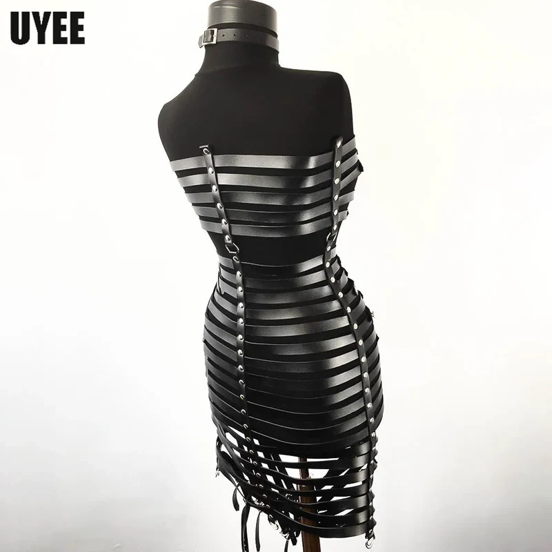 Sexy Harness Ketten BH Gürtel Frauen Lack und Leder Kleid Bdsm Bondage Dessous