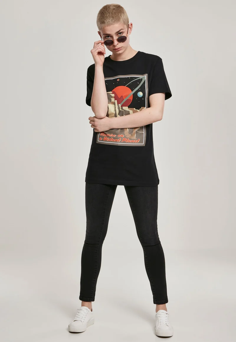 MT Distant Planet Tee