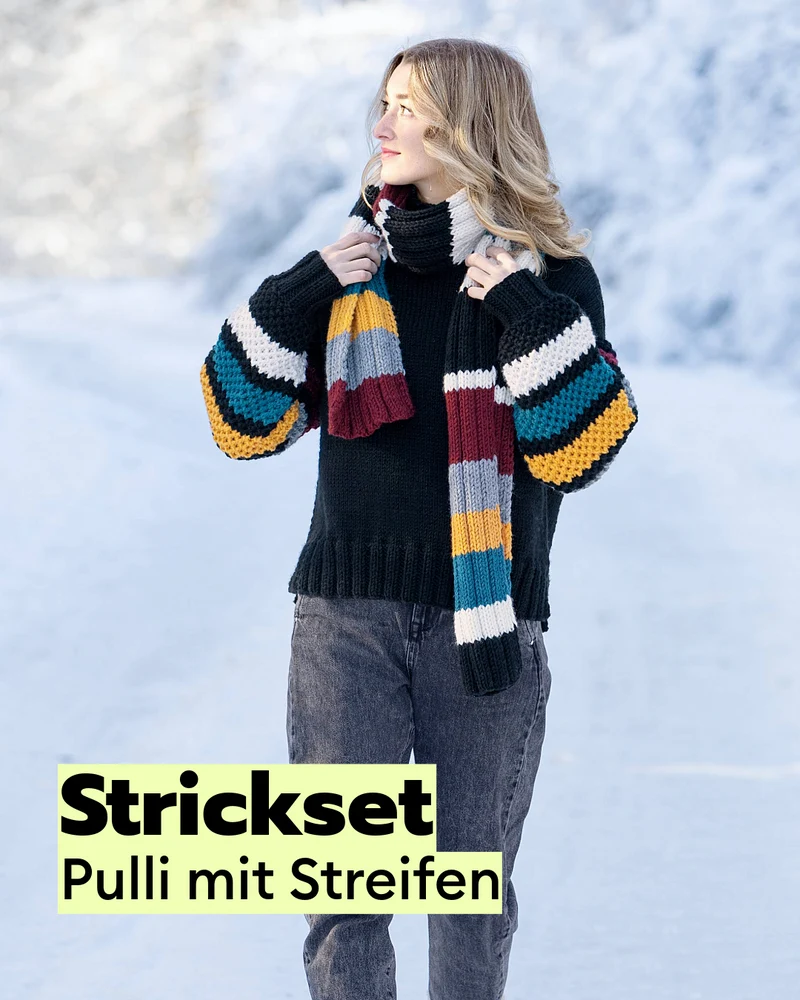 Strickset Pulli mit gestreiften Ärmeln