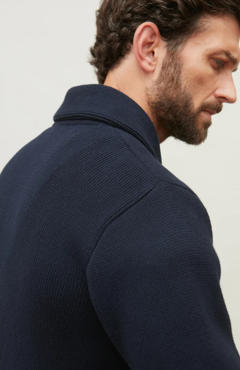Mittelschwerer Herren-Cardigan aus 100 % Baumwolle mit Schalkragen