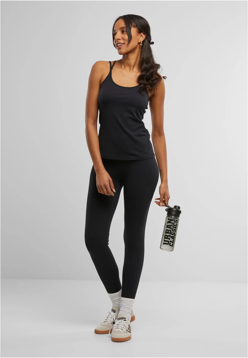 UC Sports Top