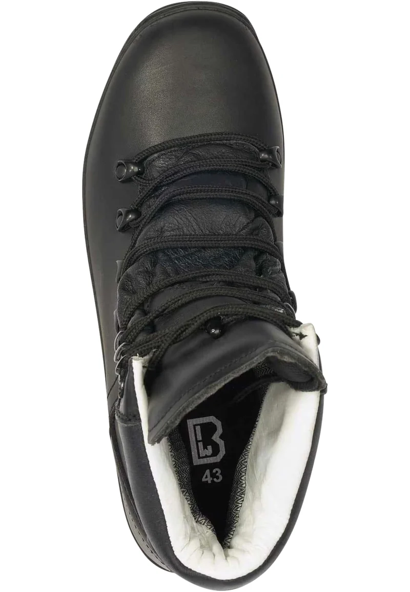 B BW Mountain Boots