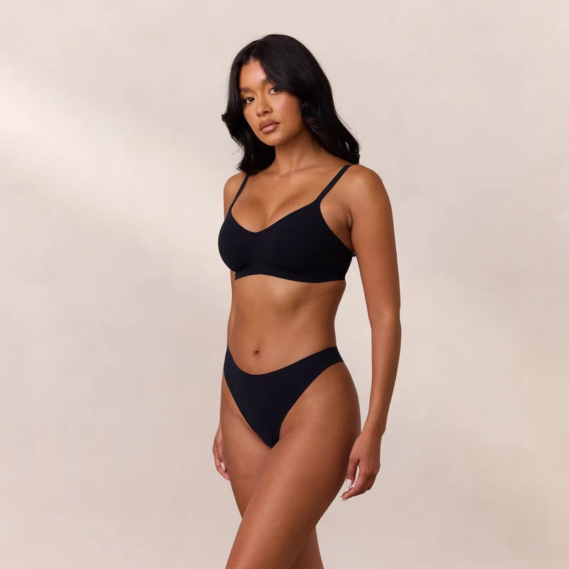Everyday Flex Bralette - Schwarz