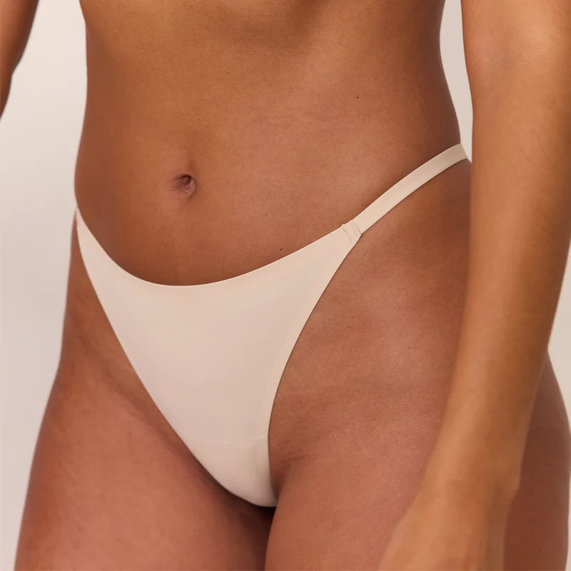 Everyday Form G-String - Vanille