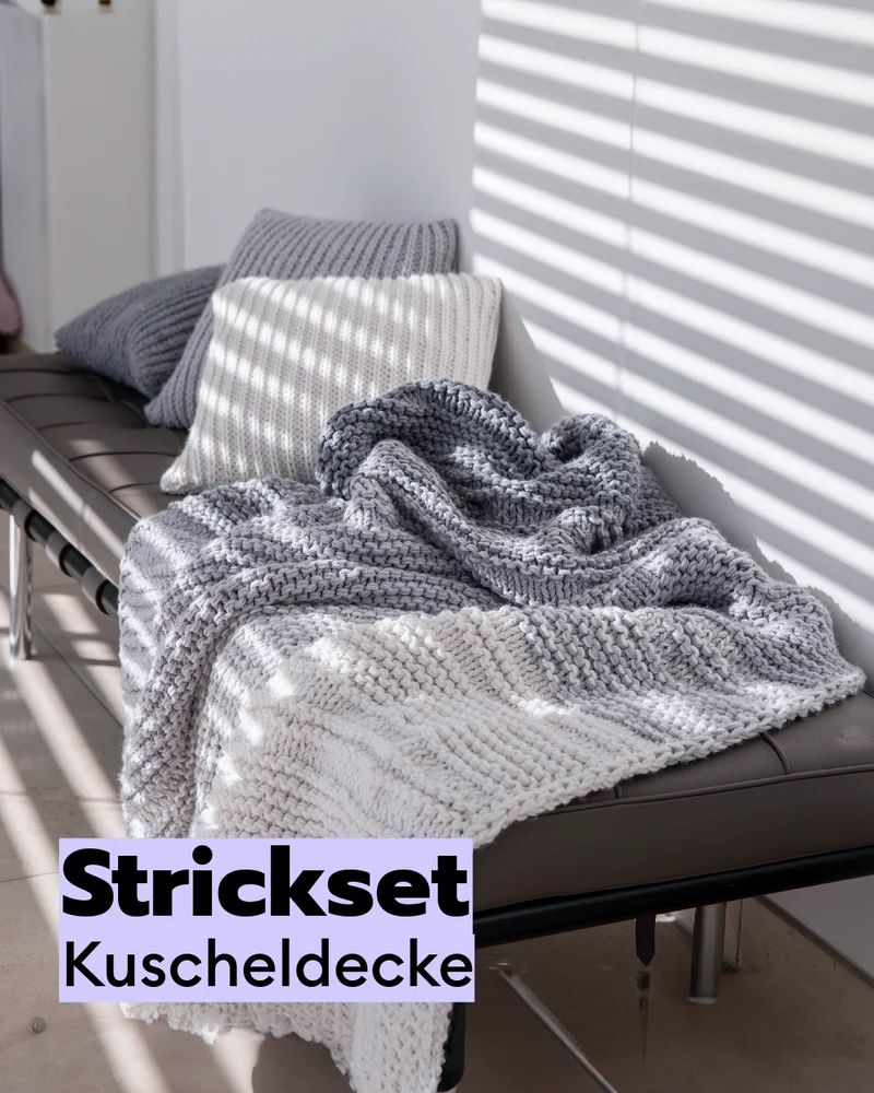 Strickset Sofa-Kuscheldecke