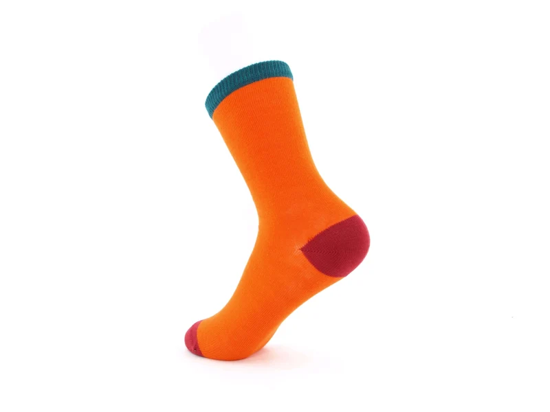 1 Paar Bio Kindersocken ohne drückende Naht orange