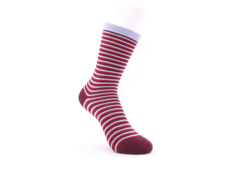 1 Paar Bio Kindersocken ohne drückende Naht Ringel lila