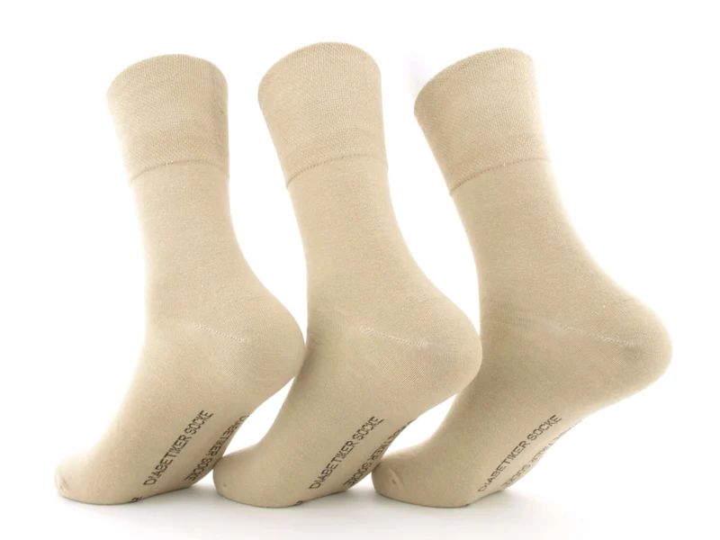3 Paar Herren Diabetikersocken 97 % Baumwolle beige