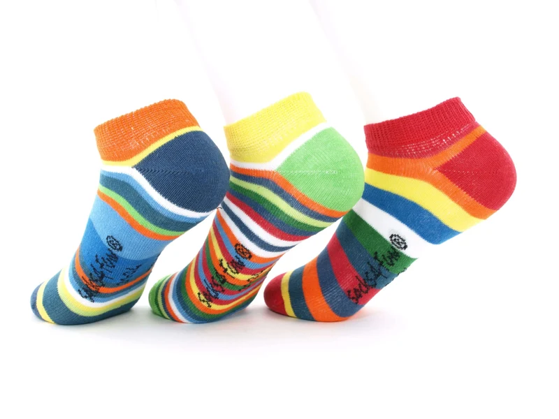 3 Paar Sneaker Socken Kinder ohne drückende Naht Ringel bunt