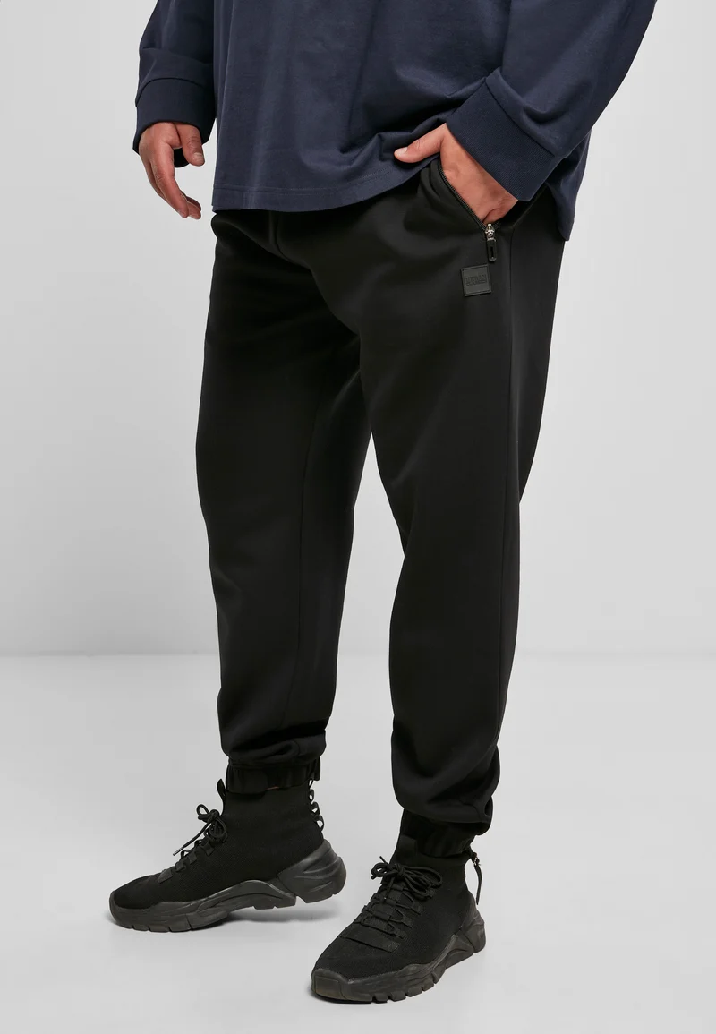 UC Basic Track Pants