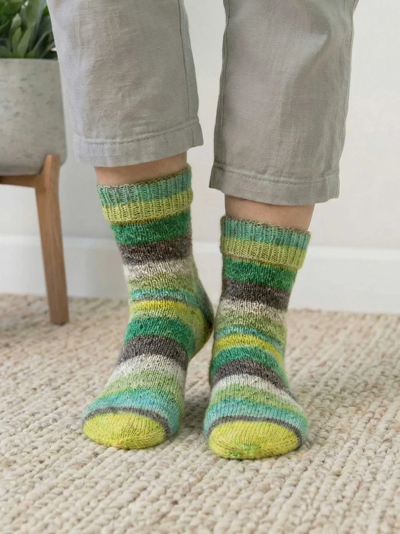 Anleitung: Aktion Grüne Socke: Damensöckchen mit Hebemaschen