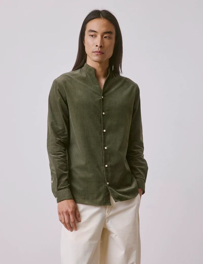 Chemise Carl en velours kaki