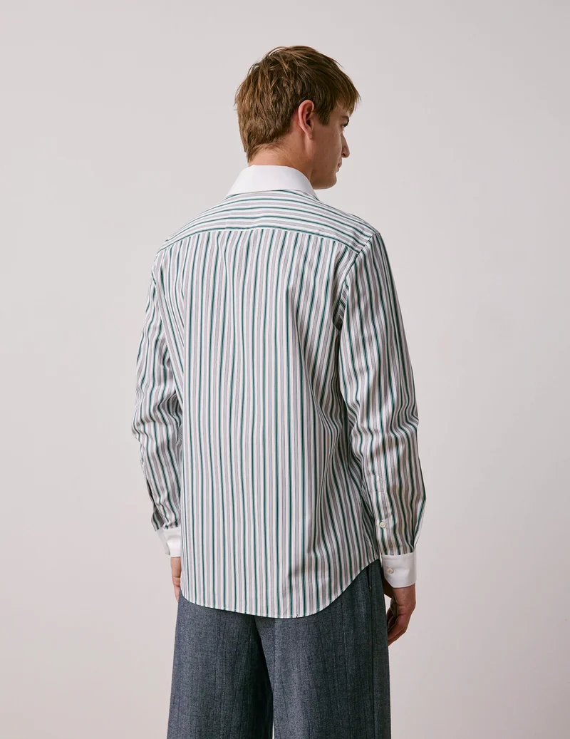 Chemise semi-ajustée rayée verte