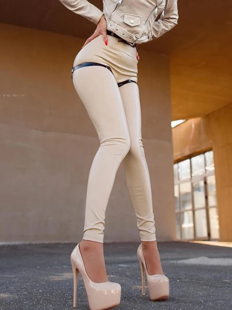 Heiß verkaufte Damen hosen Herbst sexy Slim Fit hoch taillierte Pu-Leder-Leggings große Hotsweet-Bleistift hose für Frauen