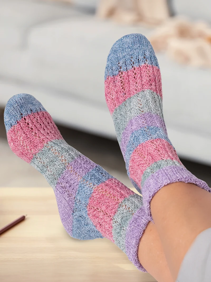 Anleitung Socken mit Lochmuster