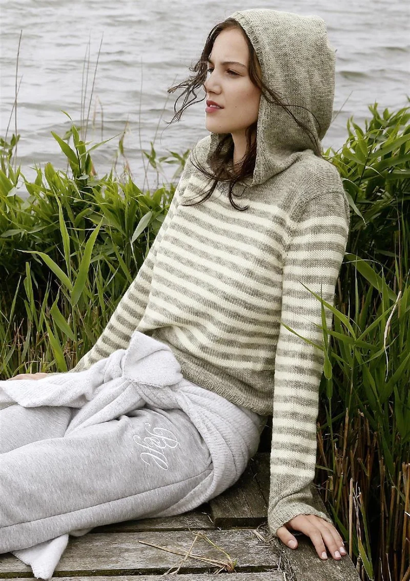 Strickanleitung - Ringelpullover mit Kapuze