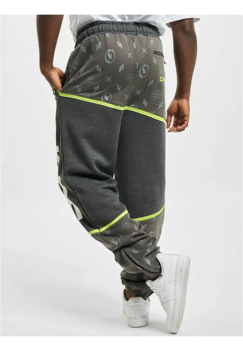 DNGRS Crosshair Sweatpants